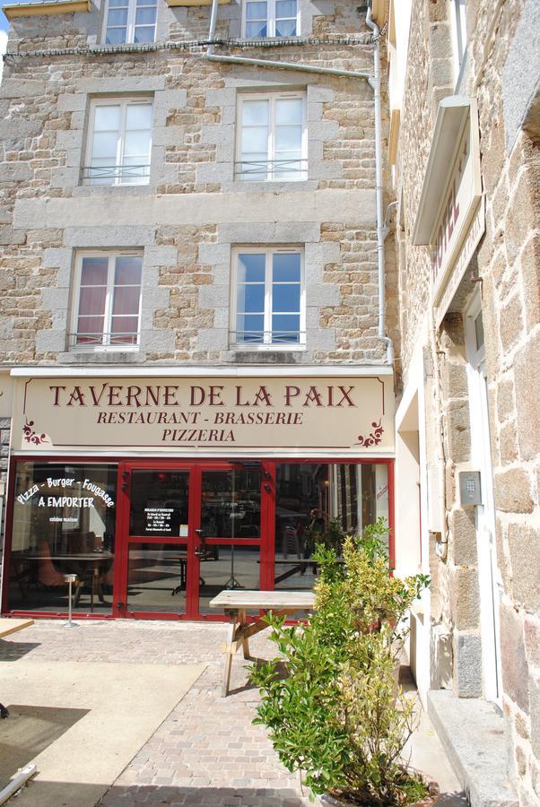 فندق Taverne De La Paix La Ferte-Mace المظهر الخارجي الصورة